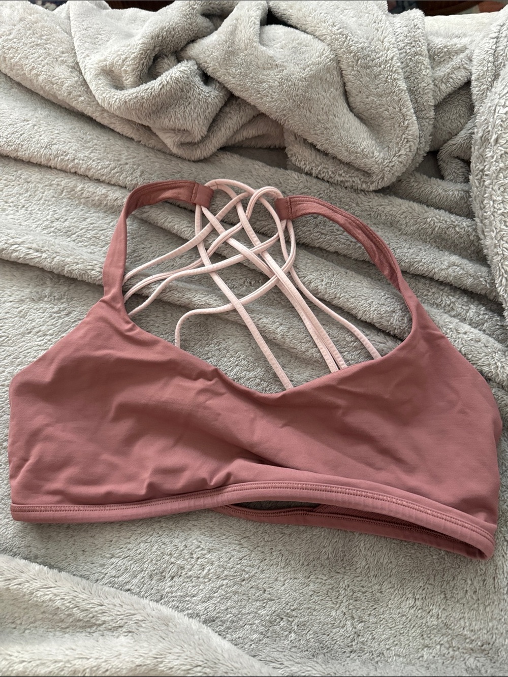 Lululemon Cross Back Sports Bra